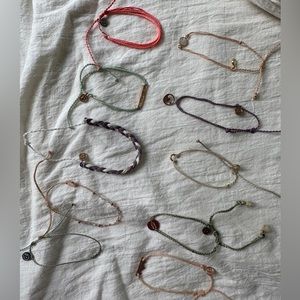 🌞 Lot of 10 PURA VIDA bracelets!🌞